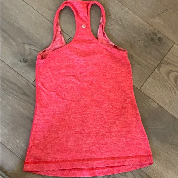 Lululemon tank top - Picture 2 of 3